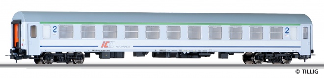 Passenger car 2nd class type Bautzen in PKP Intercity livery<br /><a href='images/pictures/Sachsenmodelle/74824_HM.jpg' target='_blank'>Full size image</a>